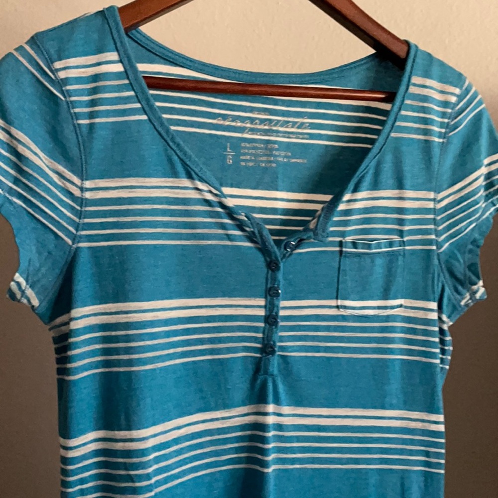 Aeropostale Top, blue/gray stripped, large